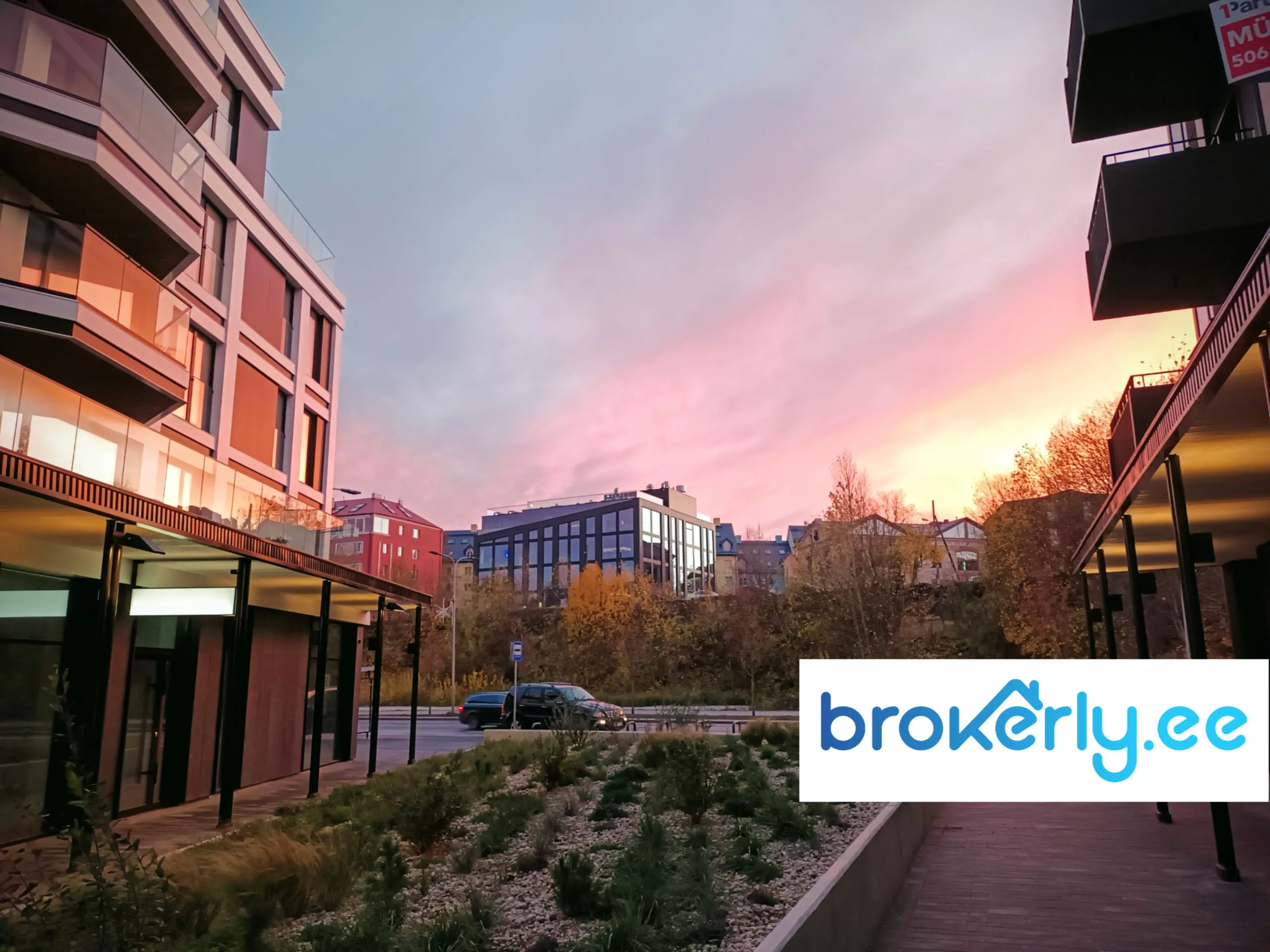 Read more about the article <strong>Real estate broker vs real estate listing agent, what is the difference ? What about the real estate brokers licensing in Estonia ?</strong>